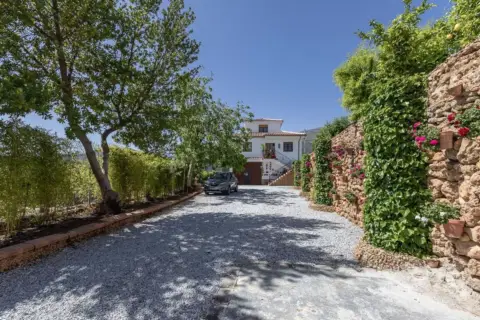 Chalet en calle Ue-6