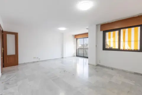 Piso en Avenida de Andalucía, 1