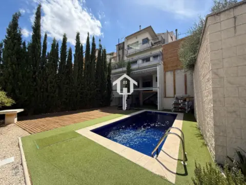 Casa adosada en Carretera Molinar