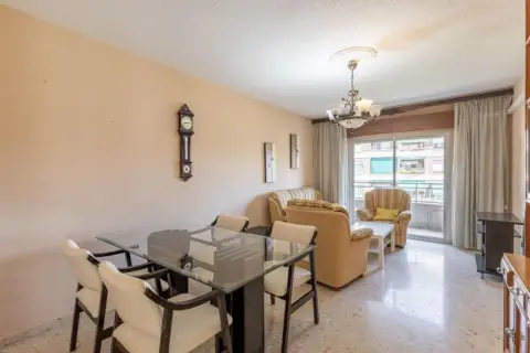 Piso en calle de Santa Rita, 3