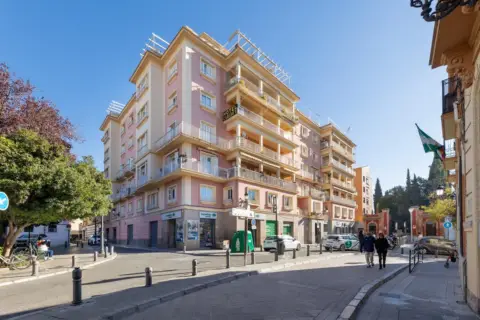 Piso – Granada Capital