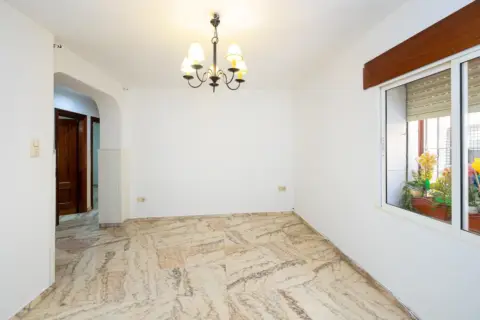 Piso en calle de San Francisco de Asís, 7