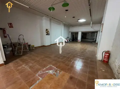 Local comercial en calle de Jaime Segarra