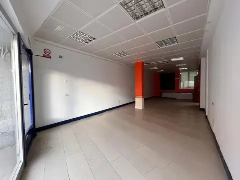 Casa pareada en Plaza de la Virgen de la Antigua, 7