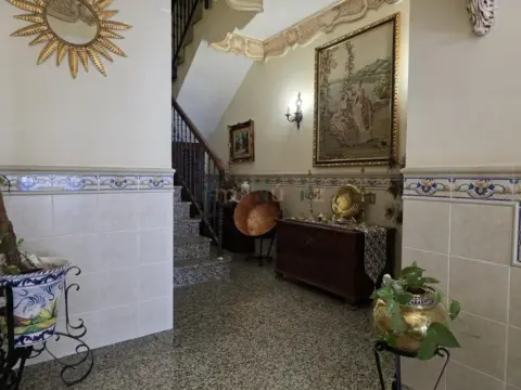 Piso en calle Prolongación de José Marrón