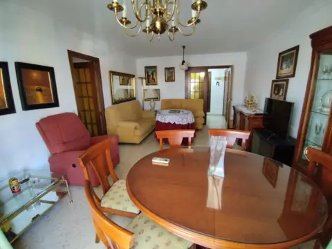 Piso en Cruz de Humilladero- Paseo de los Tilos