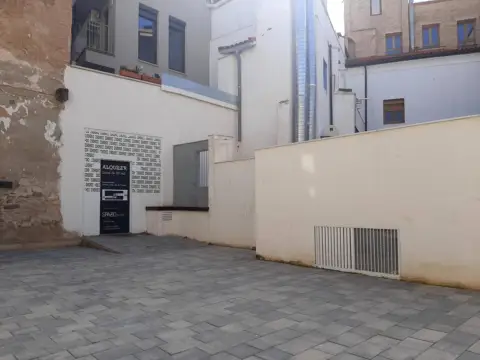 Local comercial en calle de la Rúa, 3