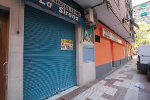 Local comercial en calle Poeta Zorrilla