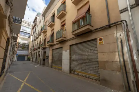 Pis – Granada Capital