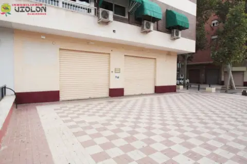 Local comercial en calle de Francisco de Quevedo