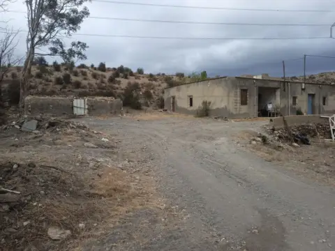 Finca rústica en calle Macael