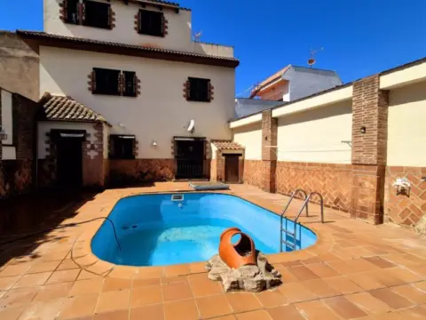 Chalet en San Bernabé