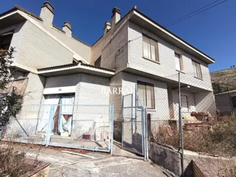Casa en Valtierra
