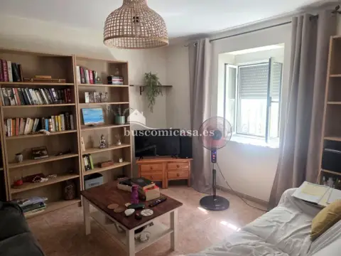 Casa adosada en calle Hornos Mírez