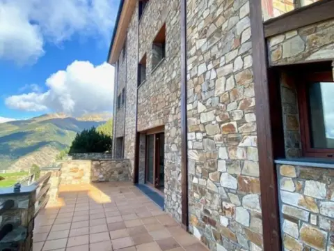 4-bedroom townhouse for sale in Canillo · 24 of 53