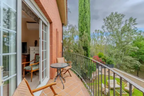 Chalet en Avenida de La Rioja, 4