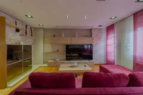 Dúplex en calle de la Constitución, 7