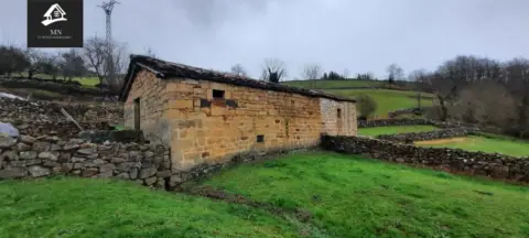 Finca rústica en Luena
