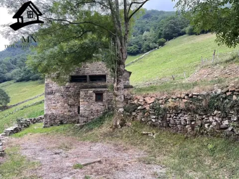 Finca rústica en Vega de Pas