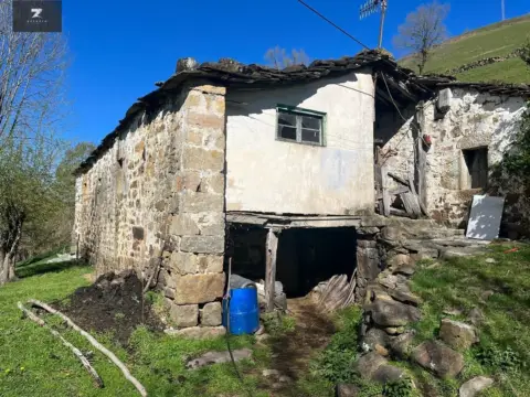 Finca rústica en Pisueña