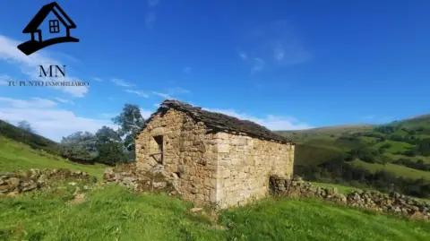 Finca rústica en Pisueña