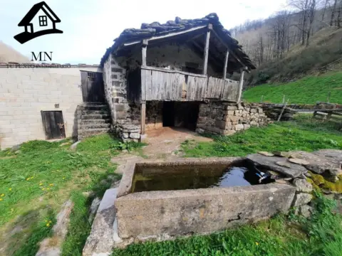 Finca rústica en Vega de Pas