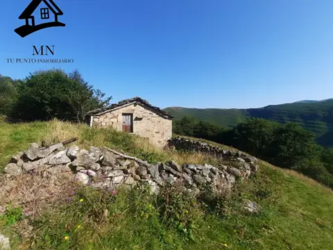 Finca rústica en Valles Pasiegos
