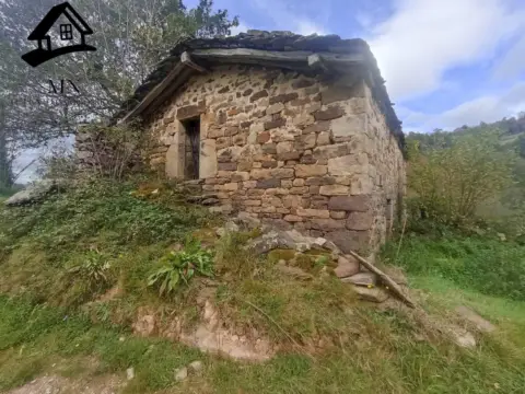 Finca rústica en Pisueña