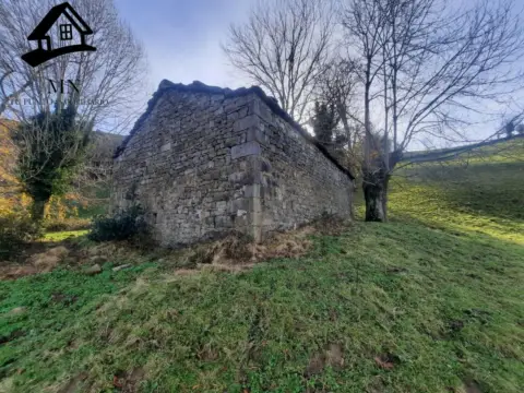 Finca rústica en Vegalosvados