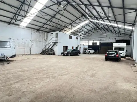 Nave industrial en Avenida de España