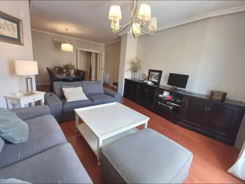 Piso en calle del Salvador