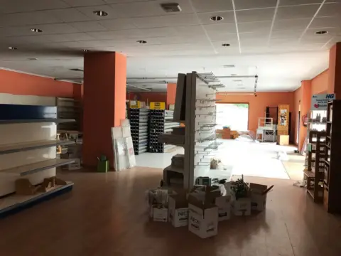 Local comercial en calle Manuel Bermejo Hernandez
