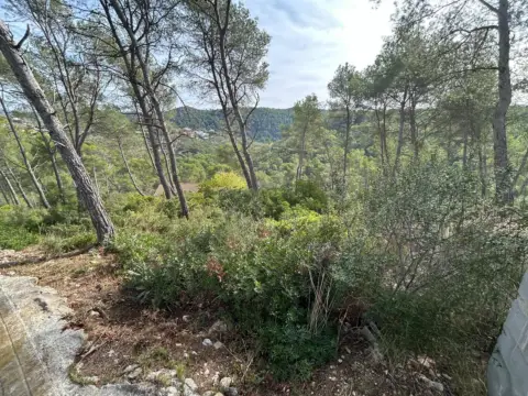 Terreno en Les Colines