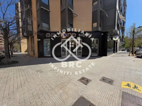 Local comercial en calle Viver, 25