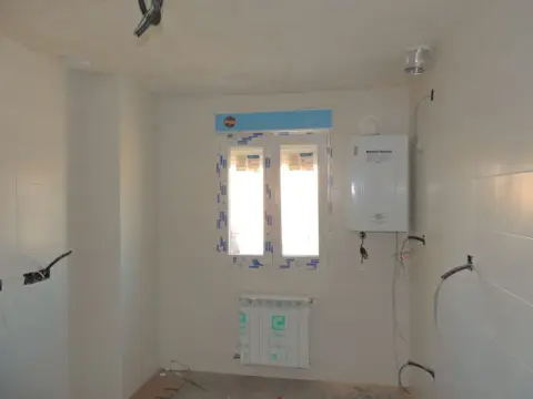 Casa pareada en Tórtola de Henares