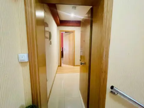 Piso en calle Luarca - Villayón, nº 2