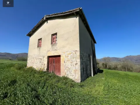 Rural Property in Tezanos