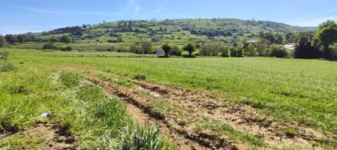 Terreno en Villasevil