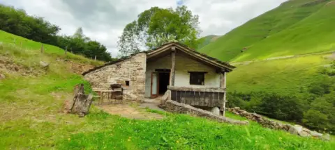 Finca rústica en Valles Pasiegos