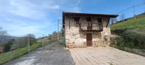 Finca rústica en Santiurde de Toranzo Pueblo