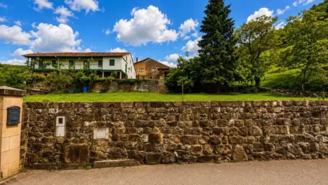 Casa en Barrio de Villasuso, 70