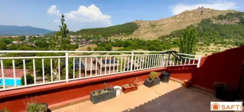 Casa adosada en Collado Mediano