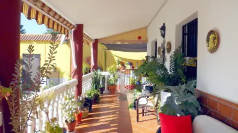 Chalet en calle de La Madreselva, nº 18