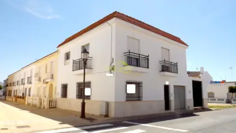 Casa adosada en Lepe