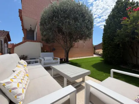 Casa adosada en Centre