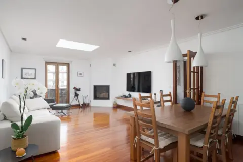 Dúplex en calle Nagusia