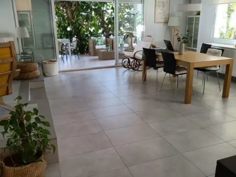 Chalet en calle del Mar