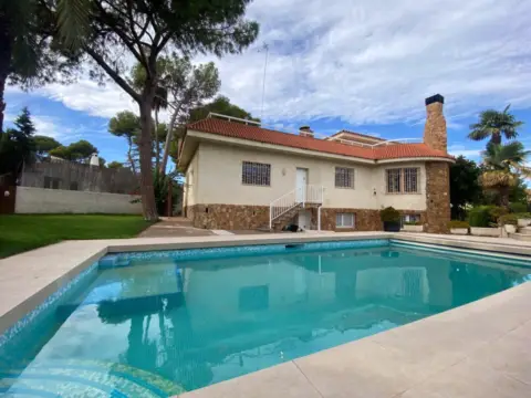 Chalet en calle Roncesvalls