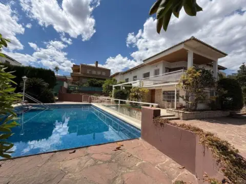 Casa en Avinguda al Vedat