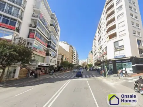 Local comercial en calle de Ricardo Soriano, 3